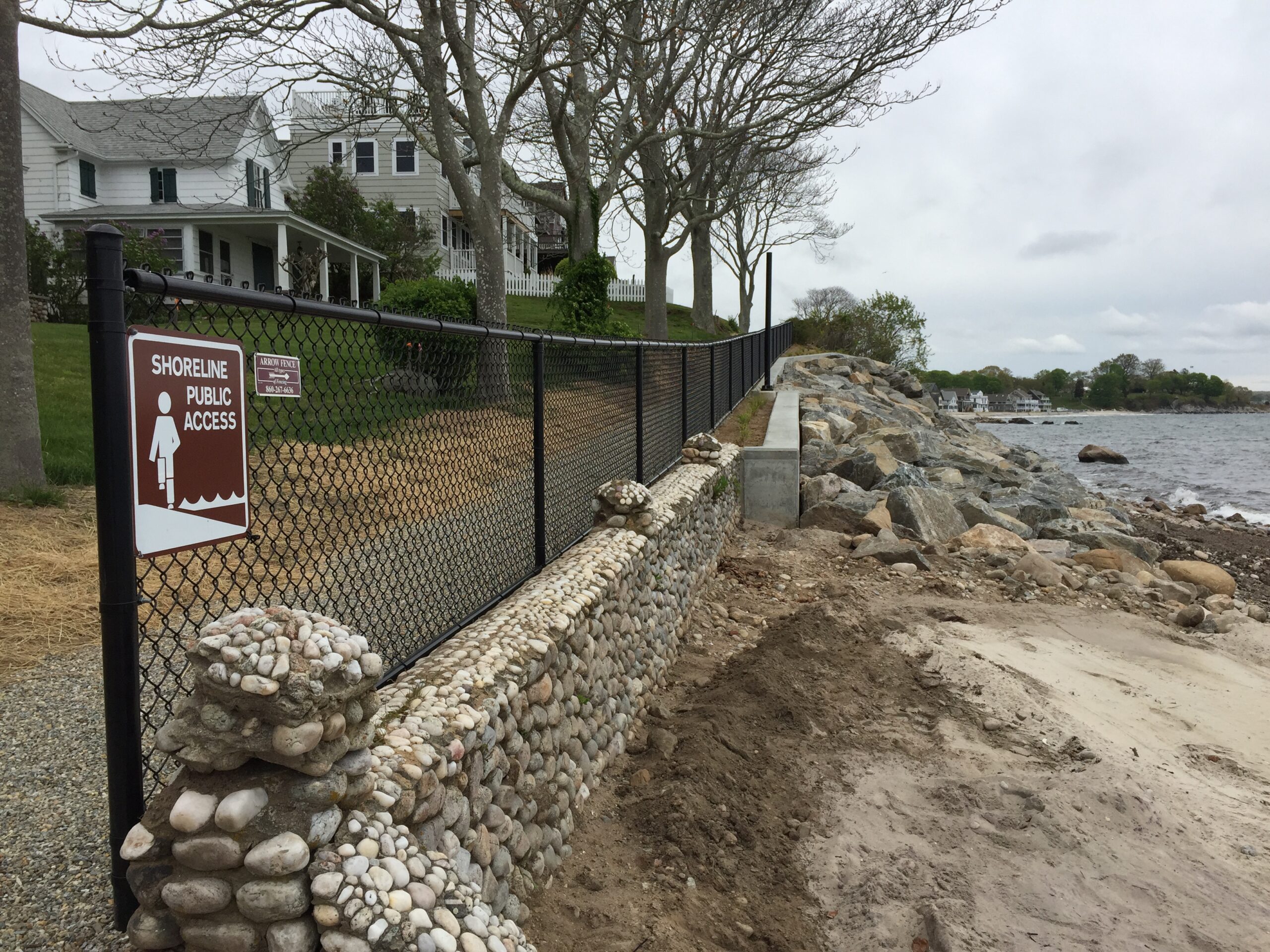 Municipal shoreline public access fence installed by Arrow Fence along a Connecticut seawall