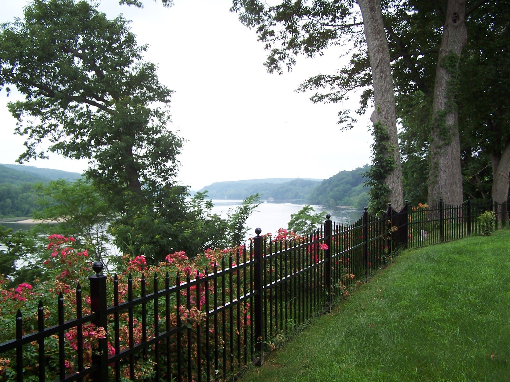 Aluminum pool safety fence enclosure installed to meet Connecticut pool codes